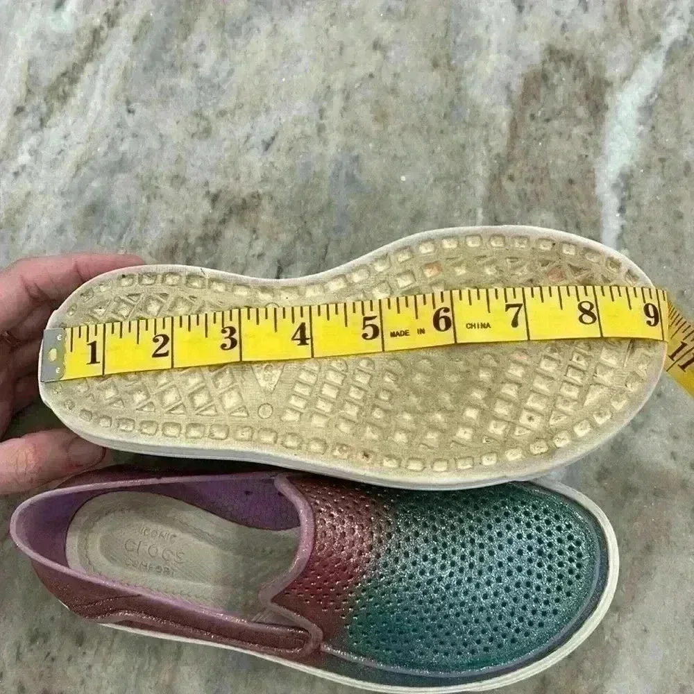 Crocs Girls CitiLane Roka Glitter pink/blue youths slip on shoes size J5 - Picture 10 of 11